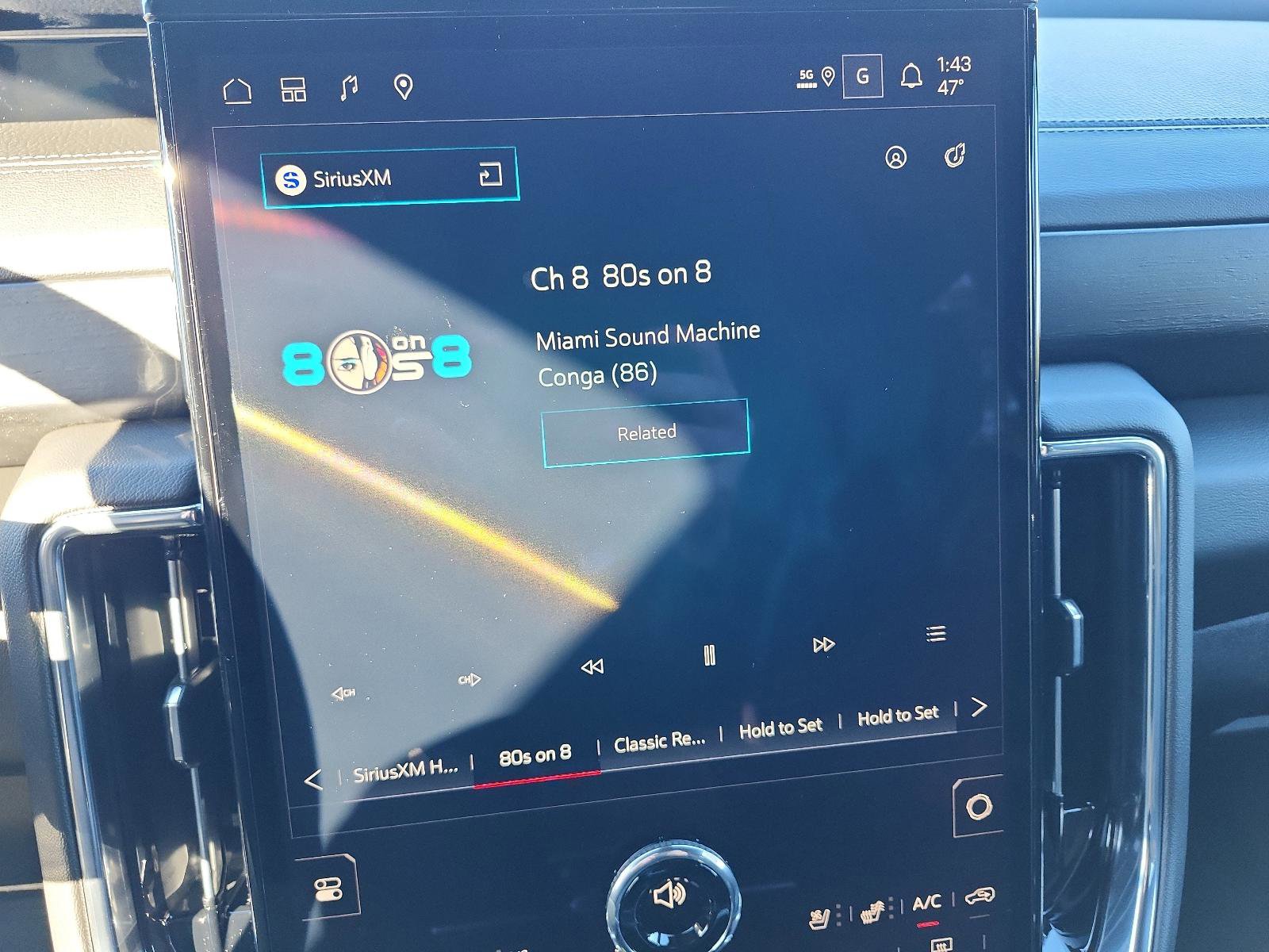 New 2026 GMC Yukon Denali w/ Sun & Power Step Package image 13