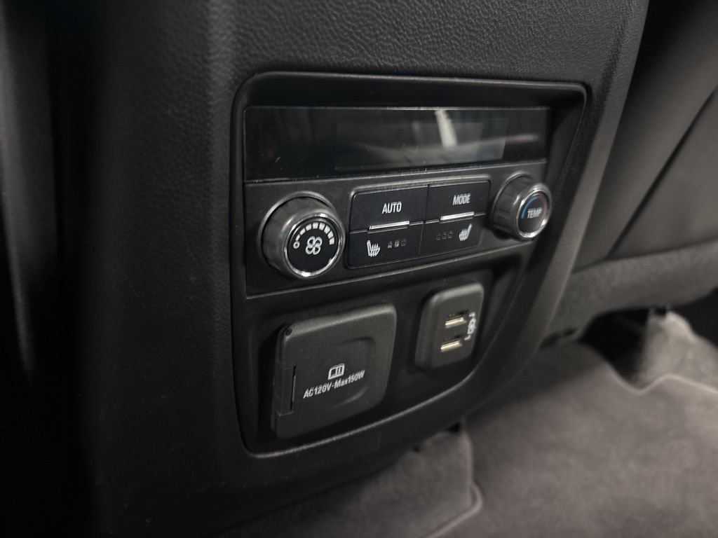 Used 2019 Buick Enclave Avenir w/ Avenir Technology Package FWD image 34