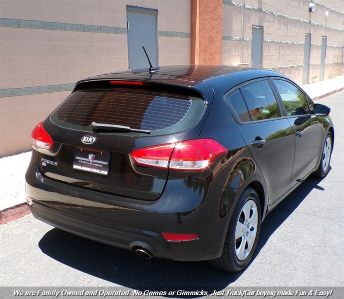 Used 2016 Kia Forte LX FWD image 7
