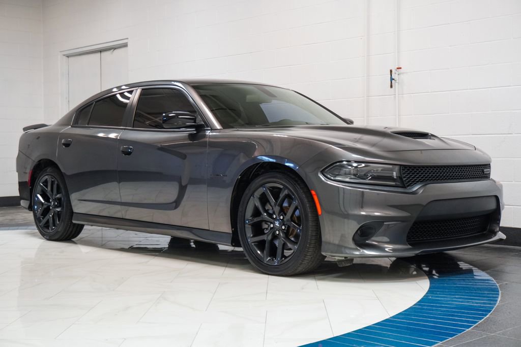 Used 2022 Dodge Charger R/T w/ Blacktop Package RWD image 5