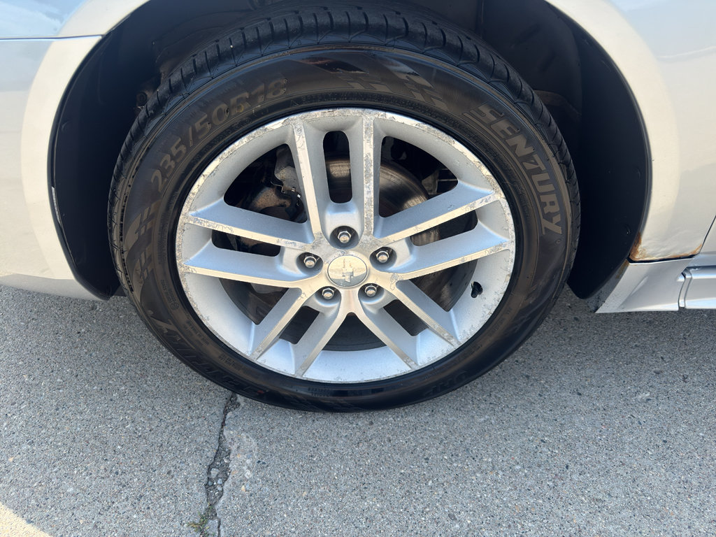 Used 2012 Chevrolet Impala LTZ FWD image 10