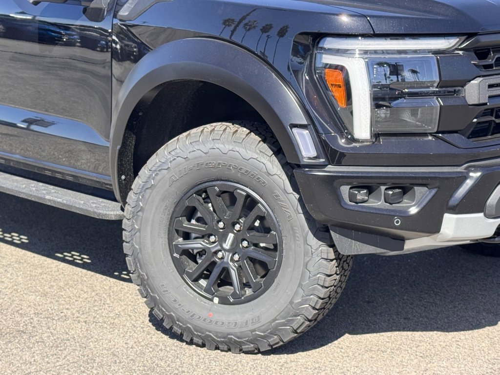 New 2025 Ford F150 Raptor image 4