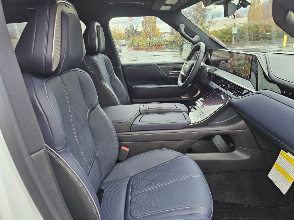 New 2026 INFINITI QX80 4WD image 11