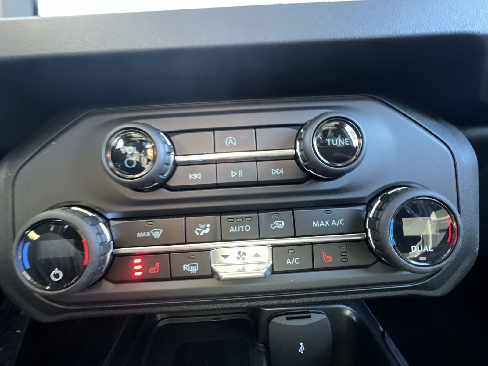 New 2026 Ford Bronco Big Bend AWD/4WD image 29
