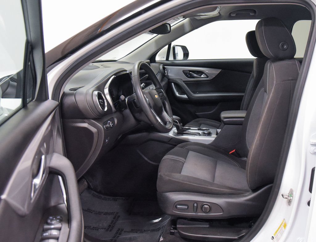 Used 2024 Chevrolet Blazer LT w/ Convenience Package AWD/4WD image 11