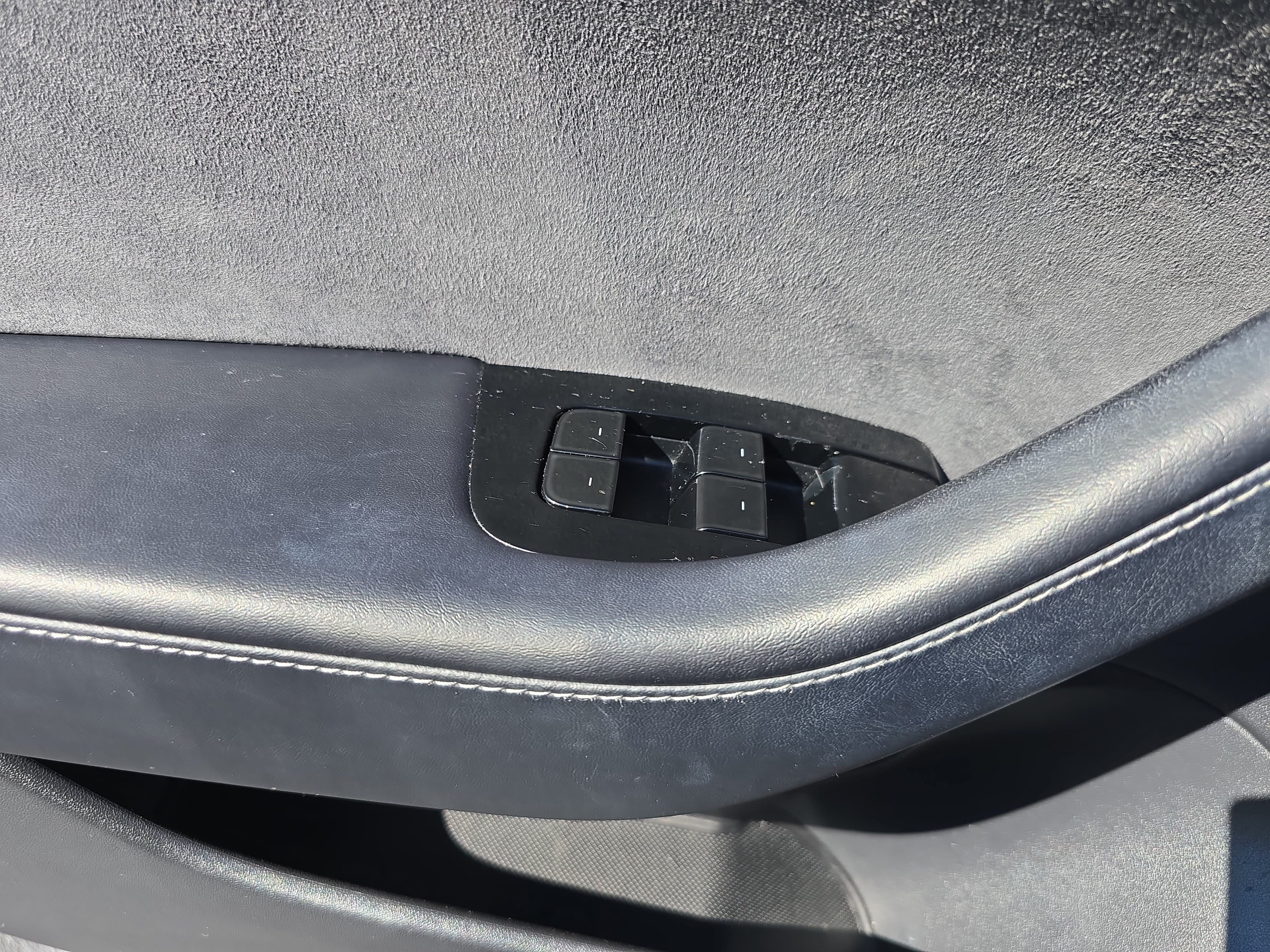 Used 2020 Tesla Model 3 Long Range AWD/4WD image 24
