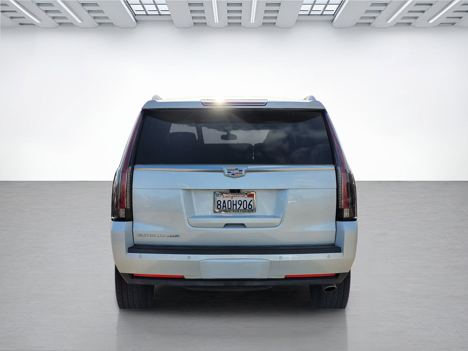 Used 2017 Cadillac Escalade Luxury AWD/4WD image 12