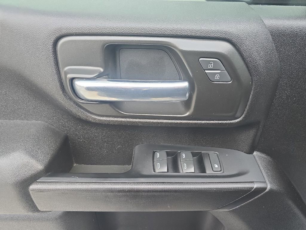 Used 2023 Chevrolet Silverado 3500 W/T image 23