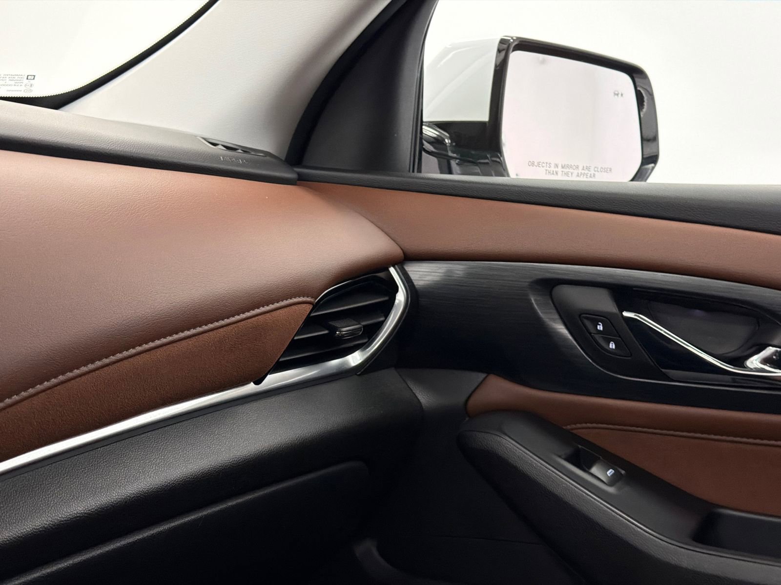 Used 2018 Chevrolet Traverse High Country w/ LPO, Floor Liner Package image 34