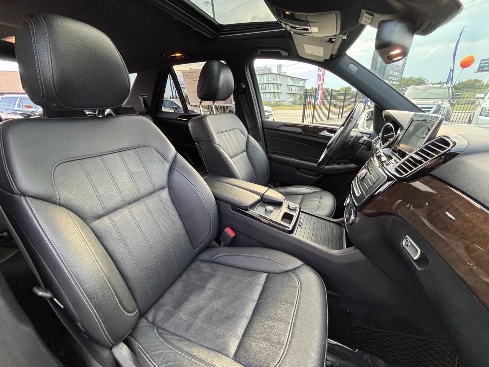 Used 2018 Mercedes-Benz GLE 350 image 42