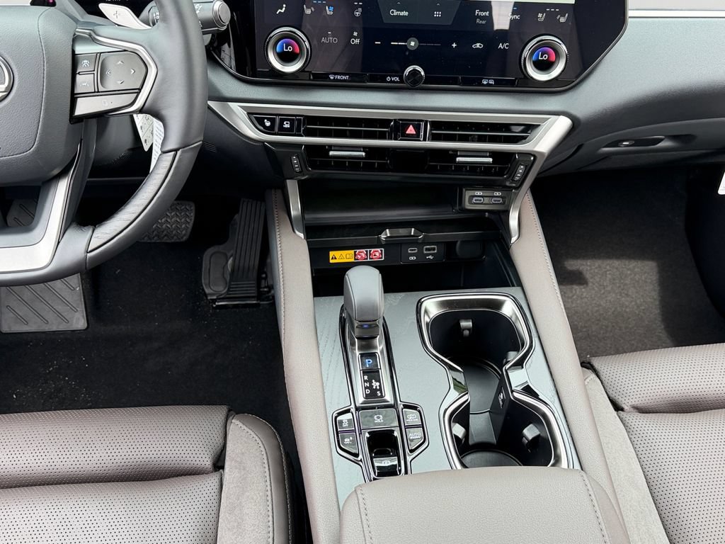 New 2026 Lexus RX 450h AWD image 10