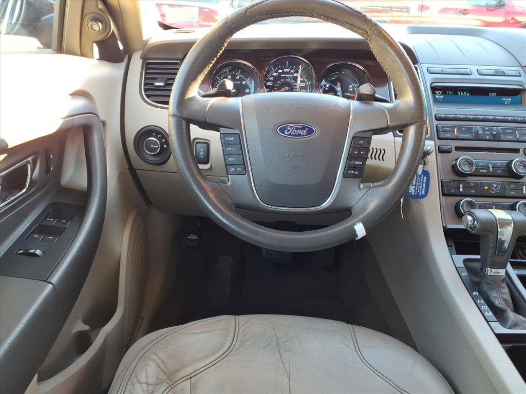 Used 2011 Ford Taurus SEL w/ 201A Rapid Spec Order Code image 5
