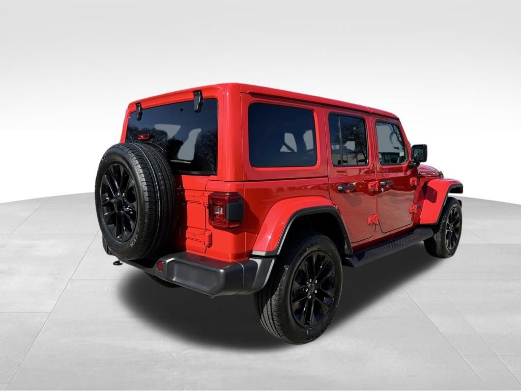 Used 2025 Jeep Wrangler Unlimited Sahara image 8
