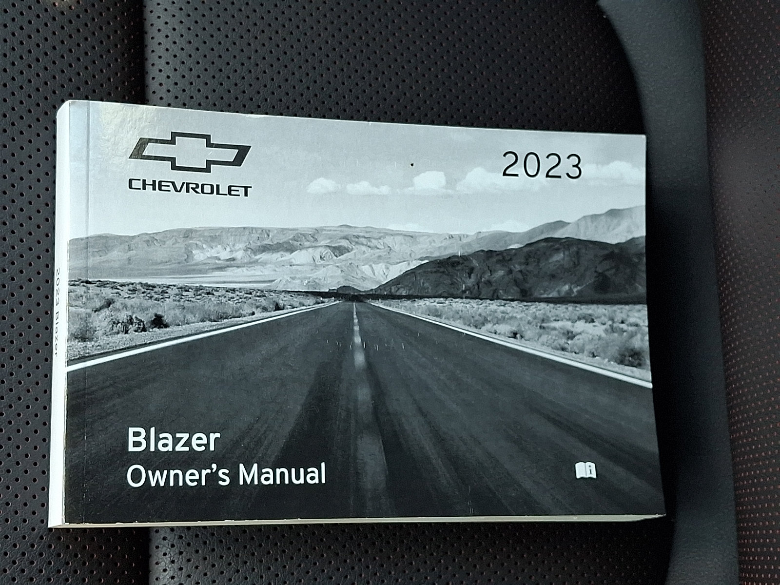 Certified 2023 Chevrolet Blazer RS w/ Enhanced Convenience Package AWD/4WD image 31