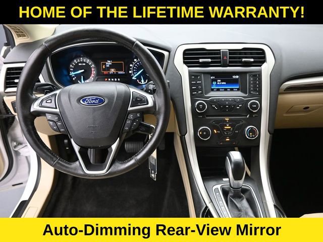 Used 2016 Ford Fusion SE w/ Equipment Group 202A AWD/4WD image 15