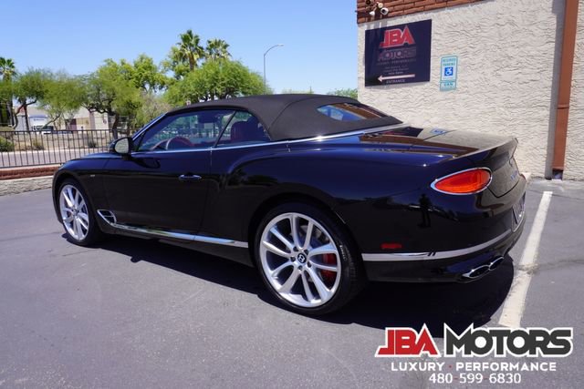 Used 2022 Bentley Continental GT image 27