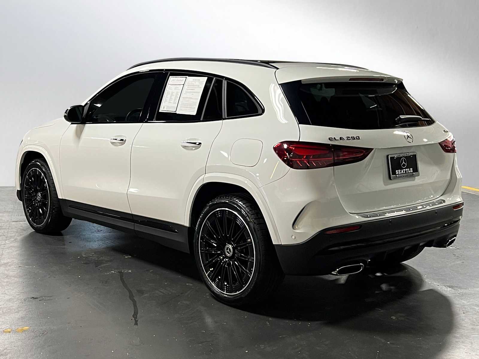 Certified 2025 Mercedes-Benz GLA 250 4MATIC image 5