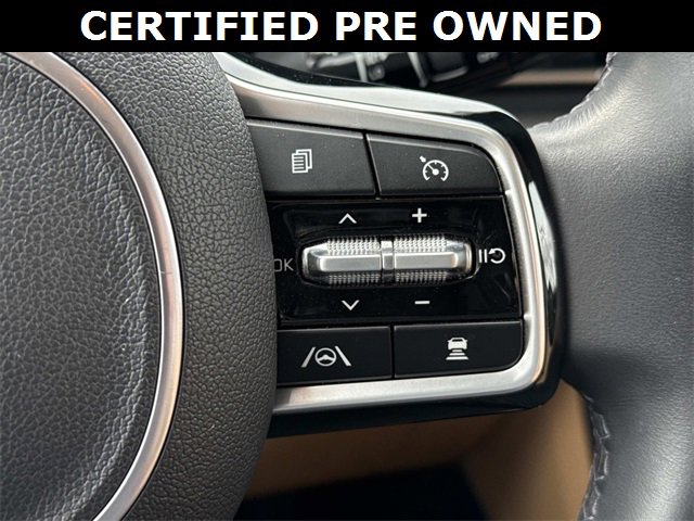 Certified 2024 Kia Carnival EX image 23