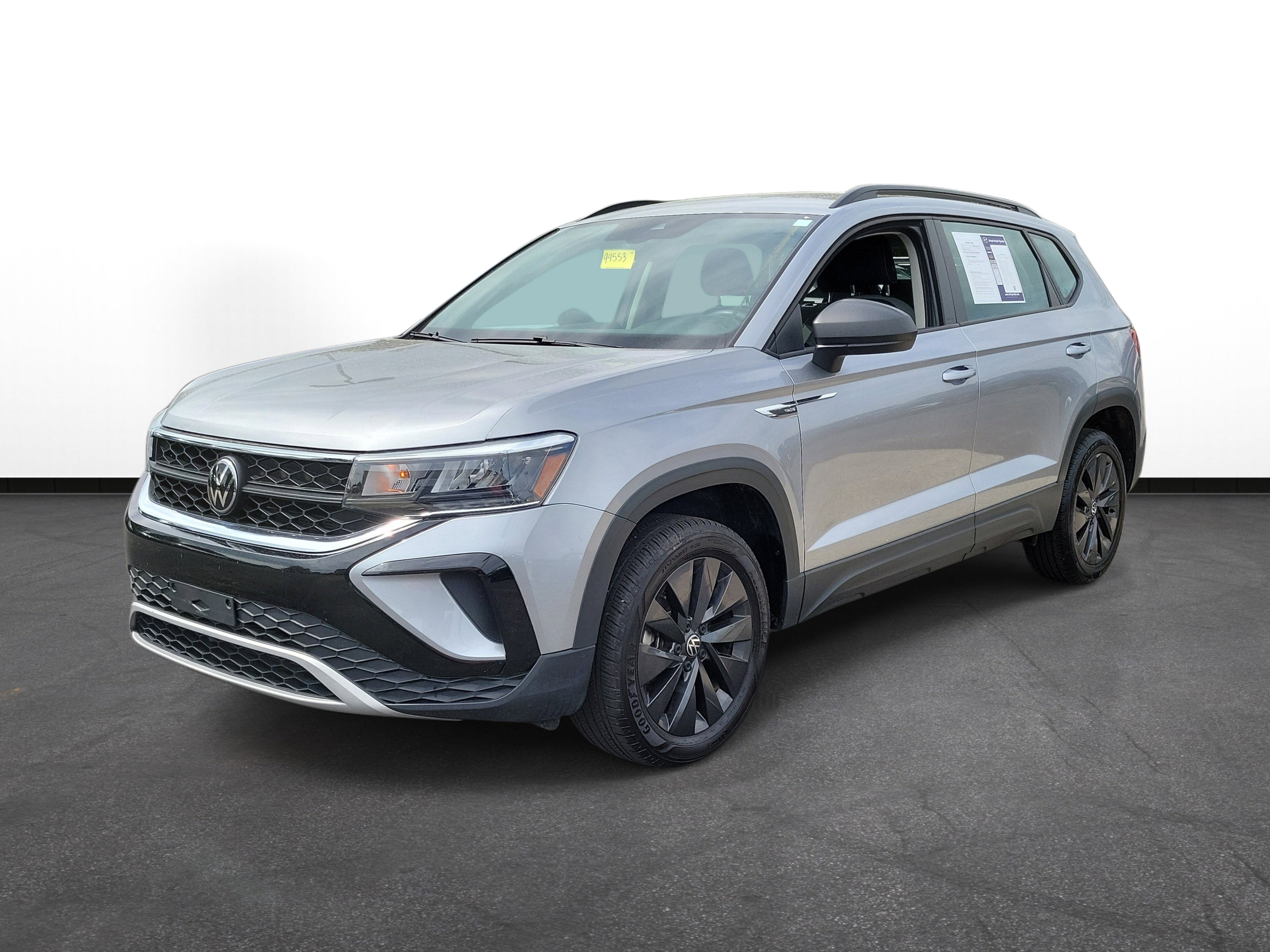 Used 2024 Volkswagen Taos S FWD image 2