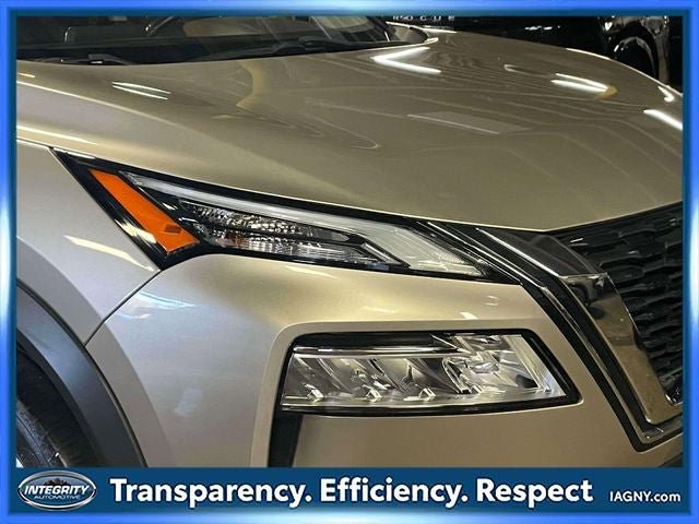 Used 2023 Nissan Rogue SL image 11
