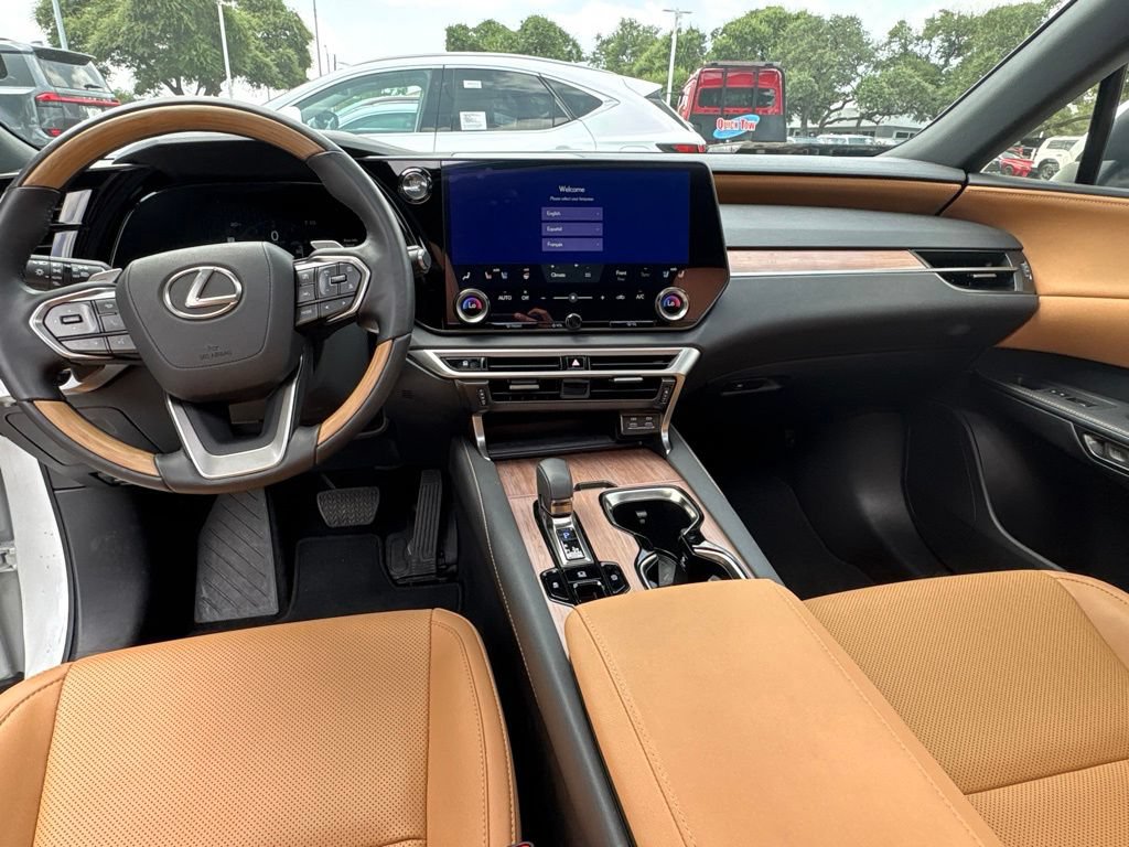 Certified 2025 Lexus RX 350 Premium w/ Accessory Package (Z1) FWD image 18