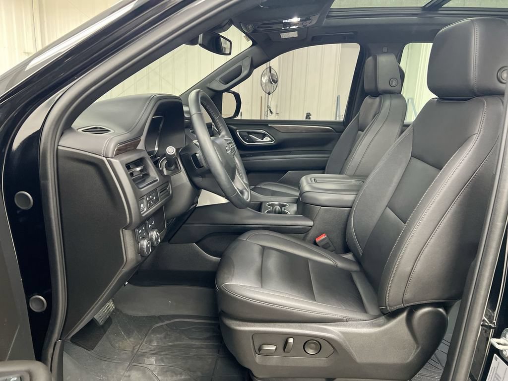 Used 2024 Chevrolet Tahoe Z71 AWD/4WD image 21