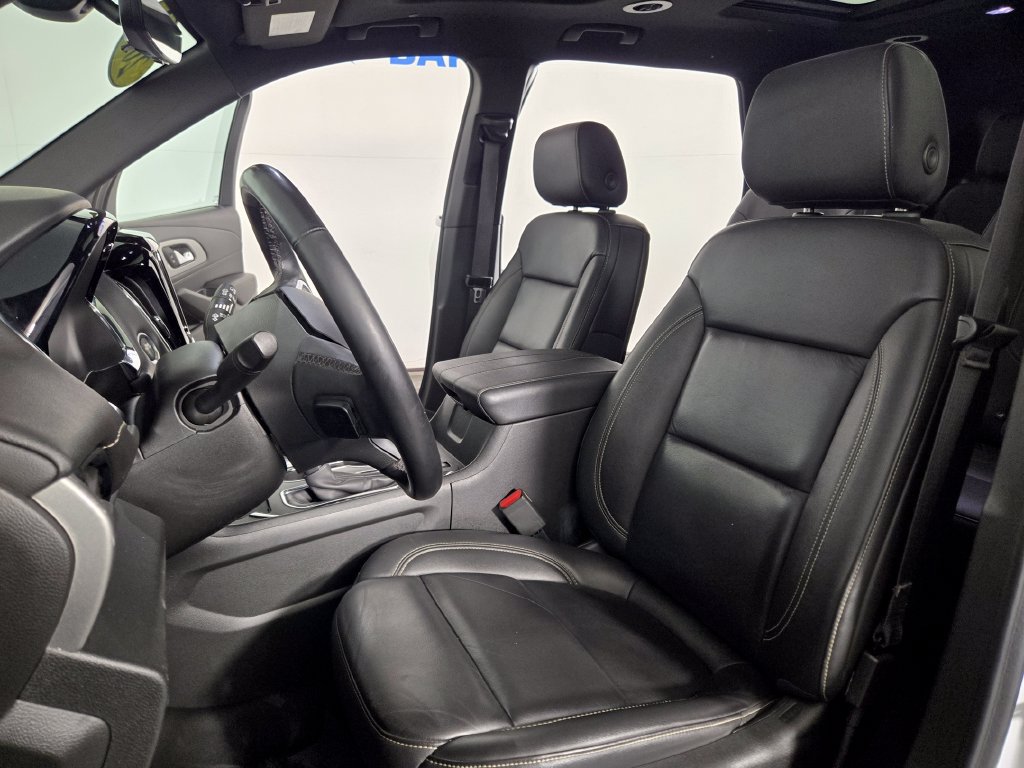 Certified 2023 Chevrolet Traverse LT w/ LT Premium Package AWD/4WD image 22