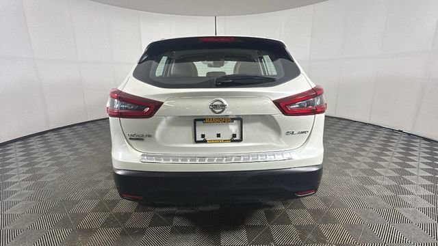 Used 2022 Nissan Rogue Sport SL AWD/4WD image 4