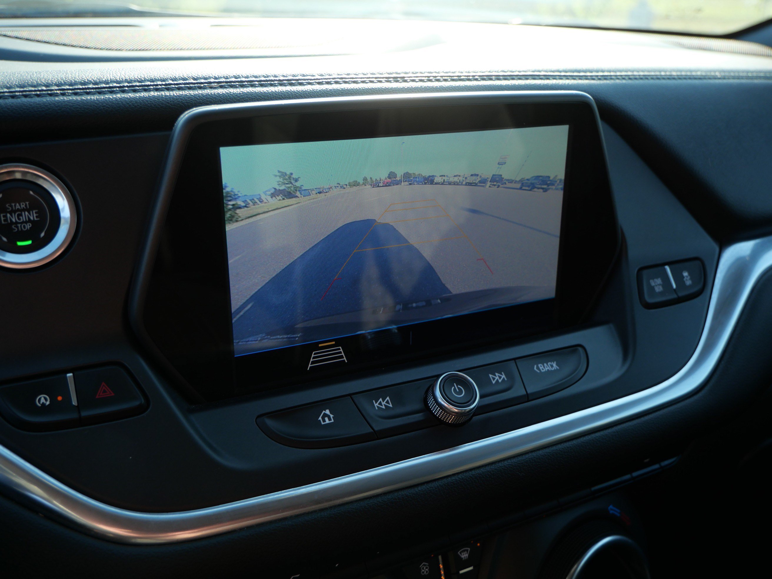 Used 2020 Chevrolet Blazer LT AWD/4WD image 32