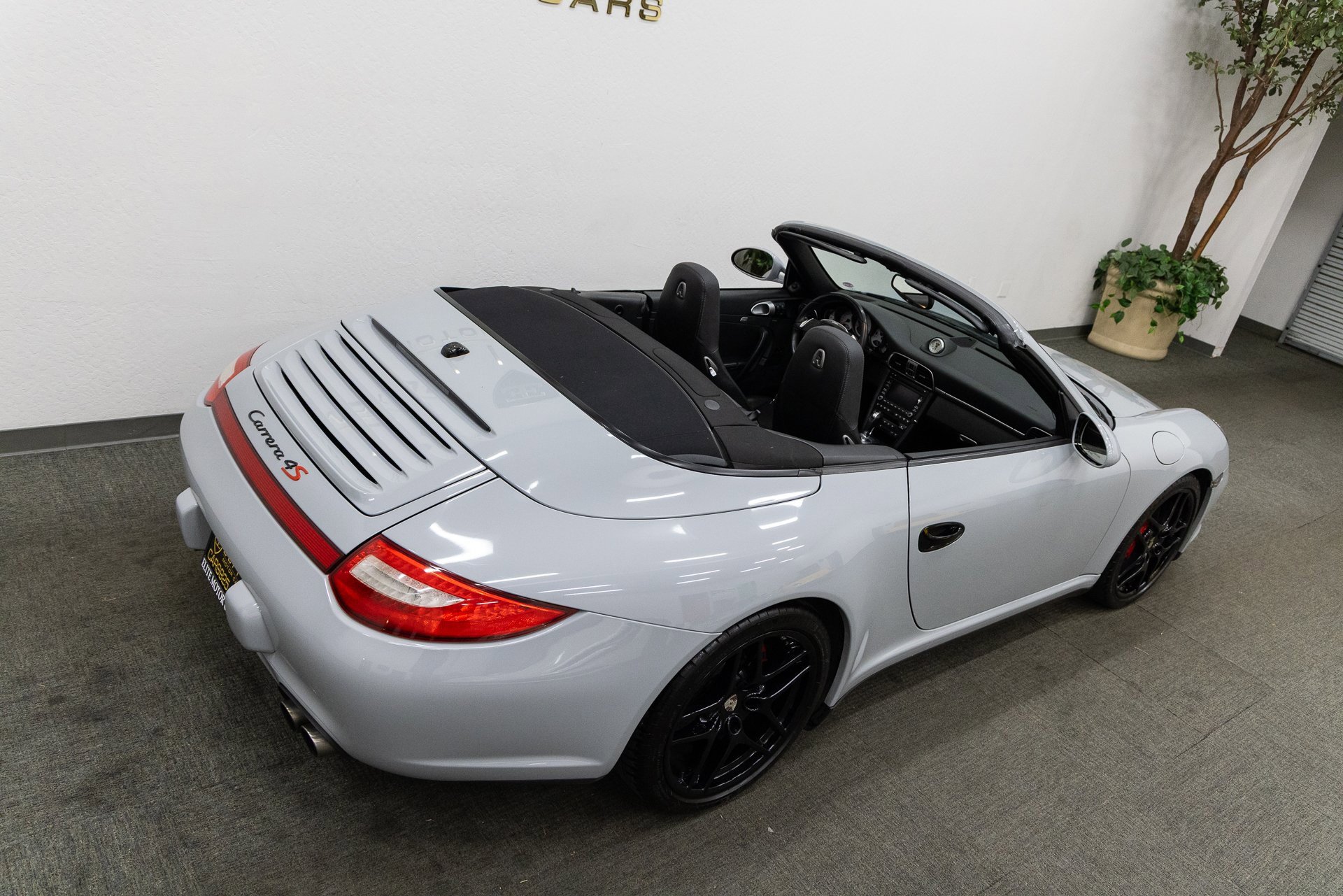 Used 2011 Porsche 911 Carrera 4S image 26