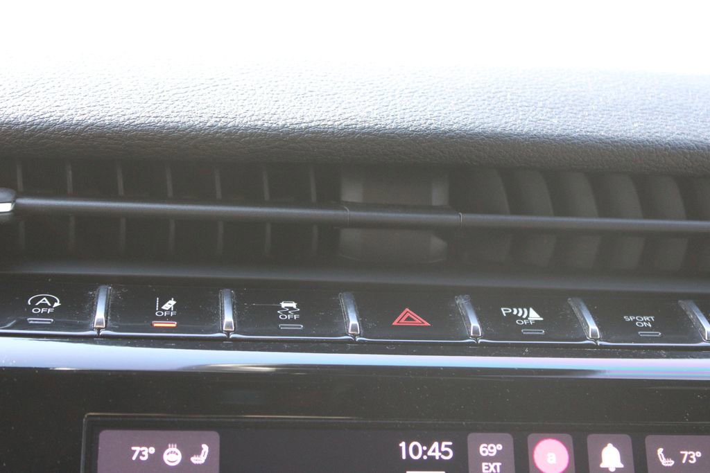 Used 2023 Jeep Grand Cherokee L Laredo image 49