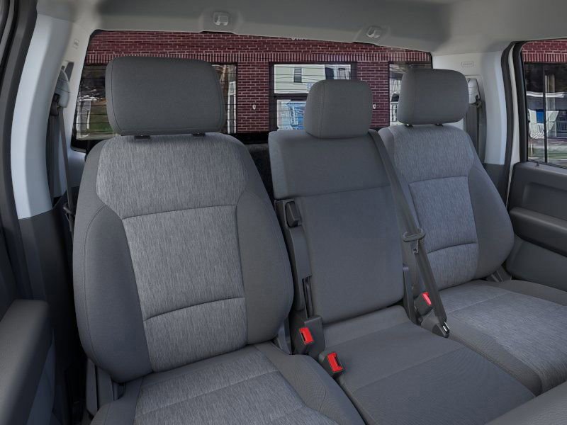 New 2025 Ford F550 4x4 Regular Cab Super Duty image 10