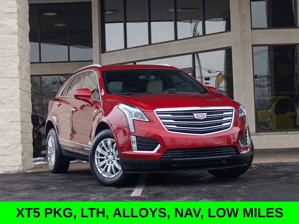 Used 2019 Cadillac XT5 FWD image 1