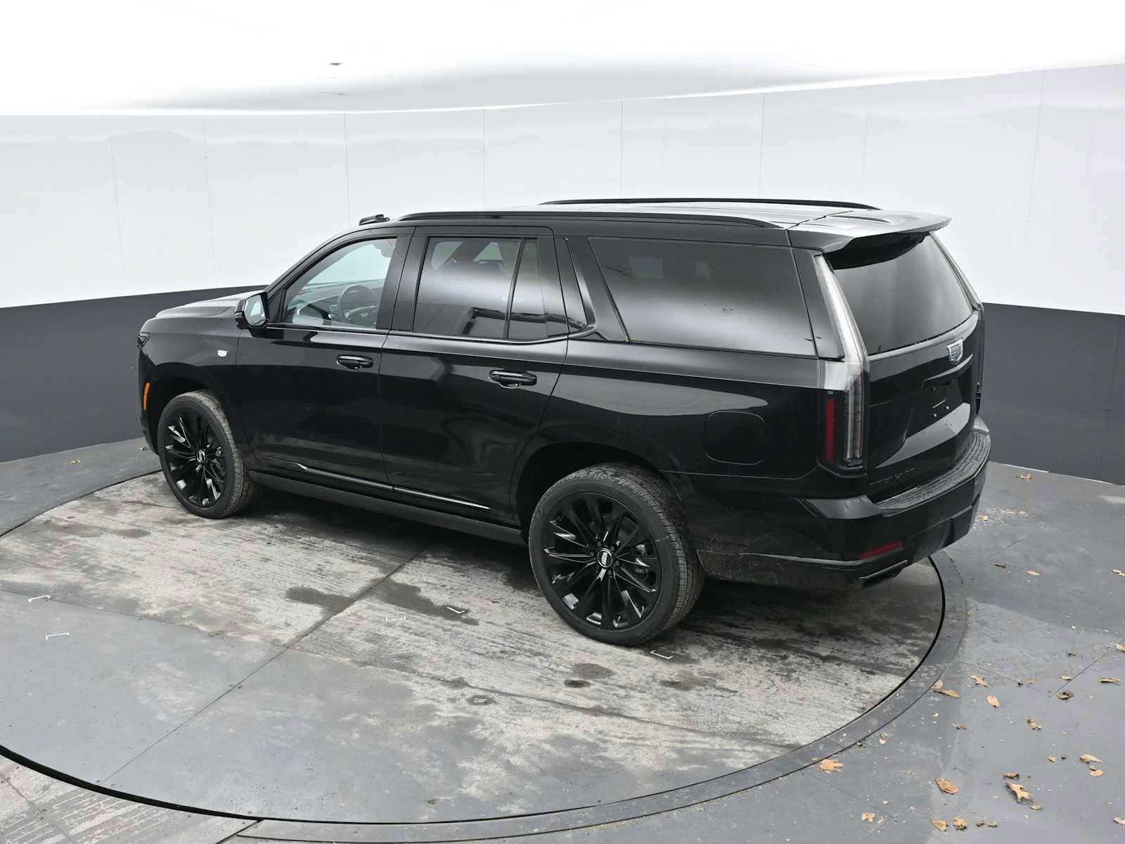 New 2026 Cadillac Escalade Platinum Sport w/ LPO, ONYX Package image 14
