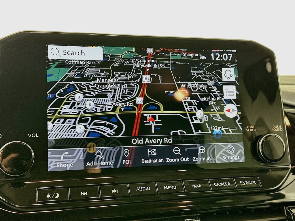 Used 2024 Nissan Pathfinder SL AWD/4WD image 17
