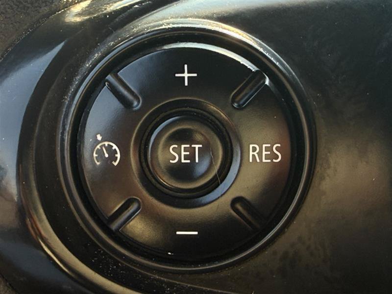 Used 2015 MINI Cooper 4-Door Hardtop FWD image 15