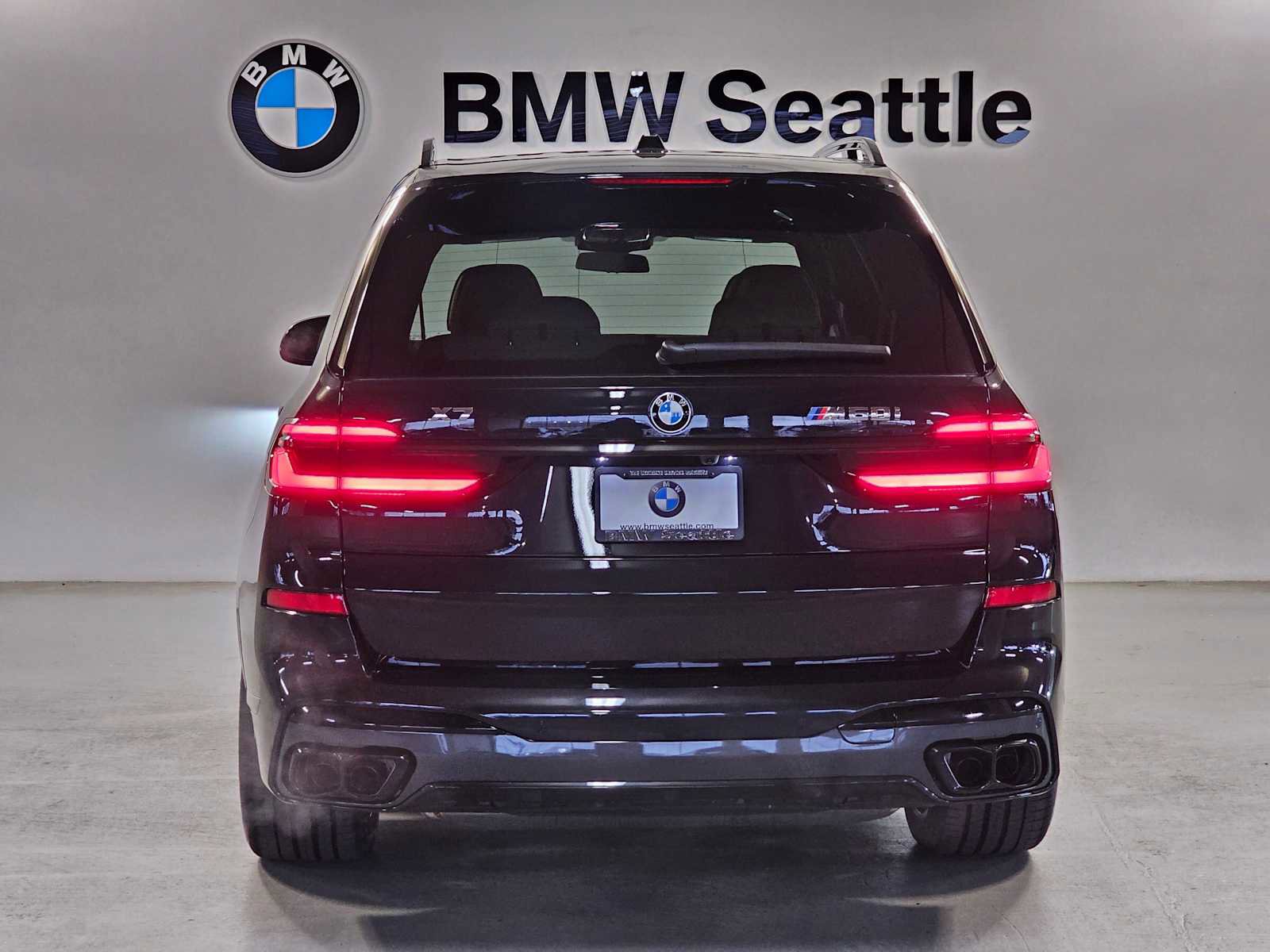 New 2026 BMW X7 M60i image 5
