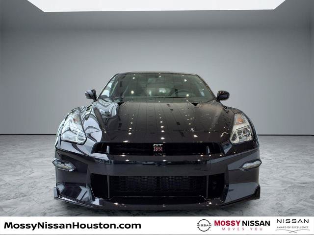 Certified 2024 Nissan GT-R w/ T-Spec Takumi Edition AWD/4WD image 3