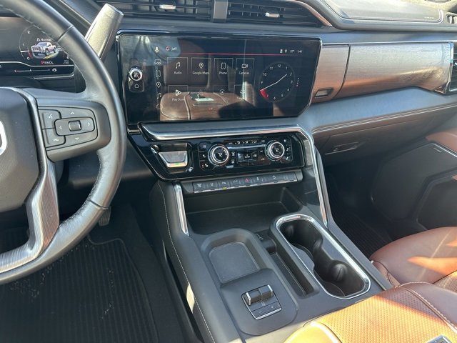 Used 2025 GMC Sierra 3500 Denali Ultimate image 24