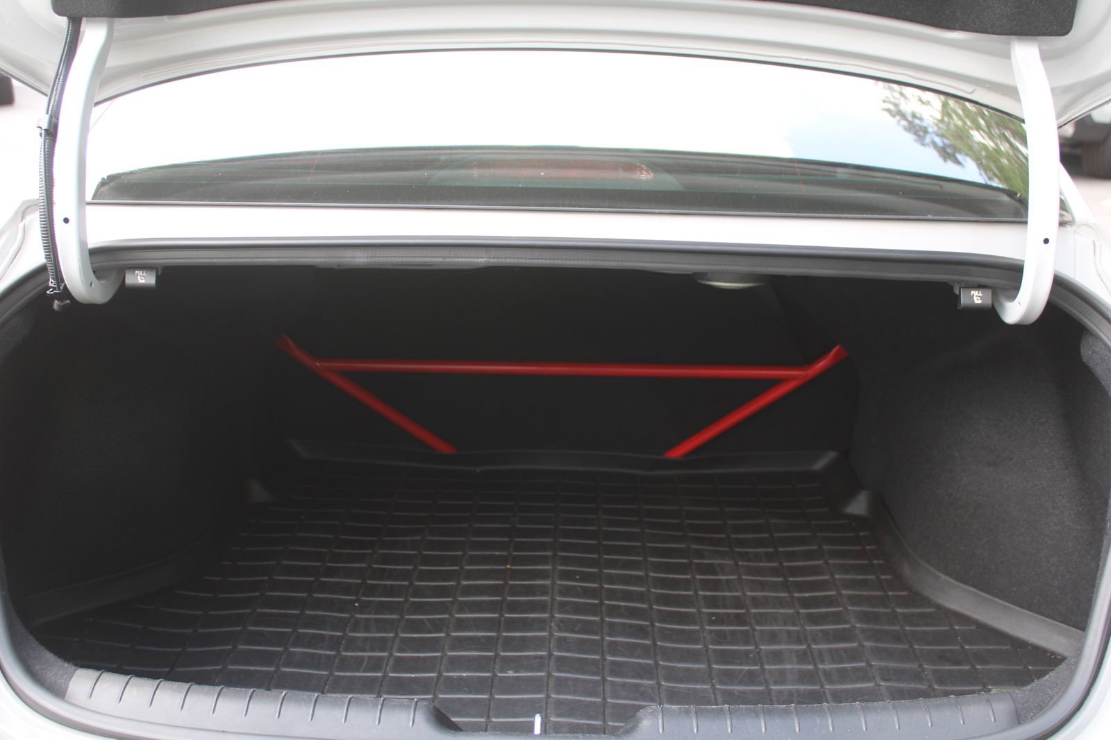 Used 2022 Hyundai Elantra N FWD image 11