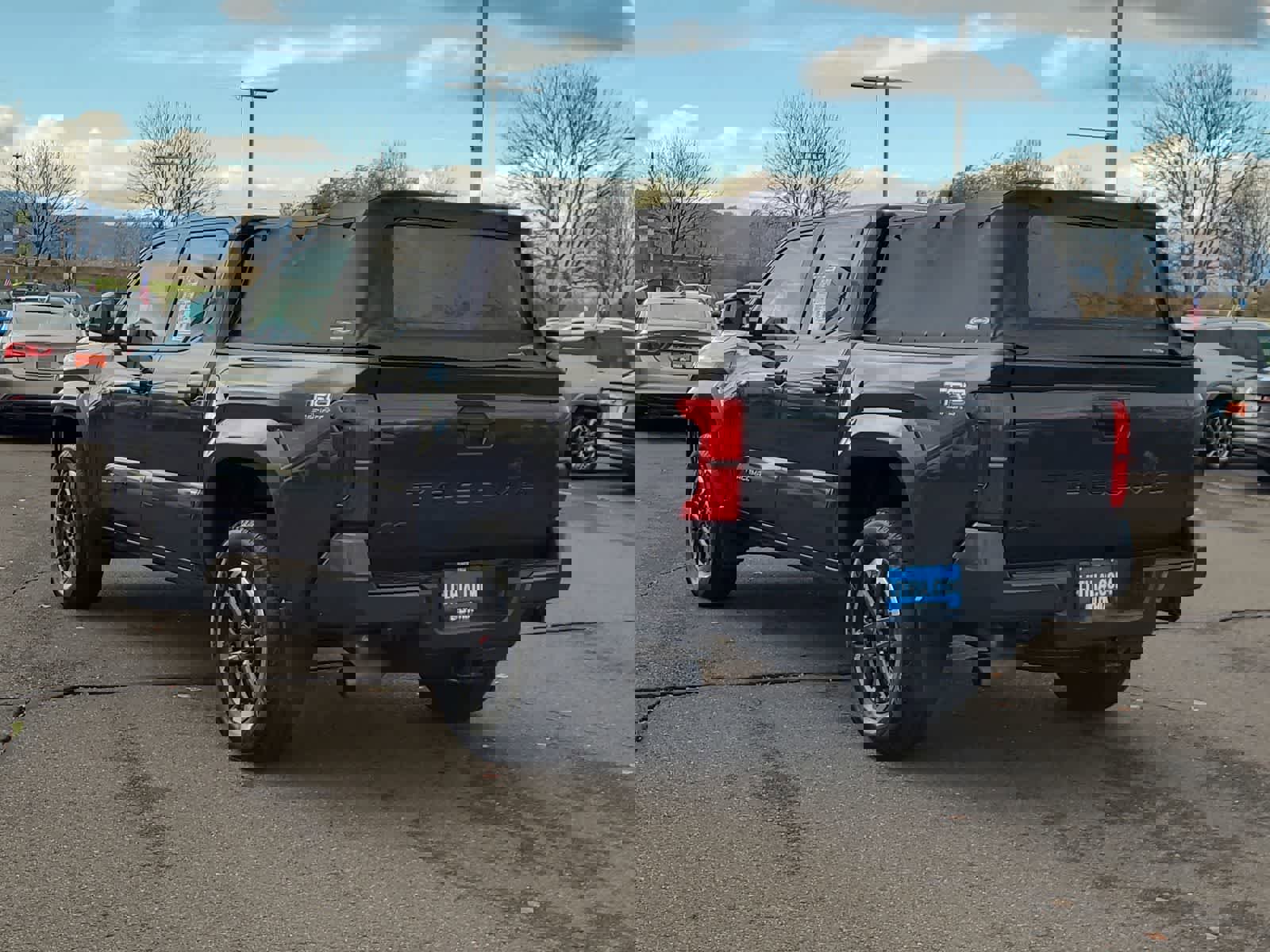 Used 2024 Toyota Tacoma TRD Sport image 12