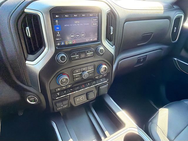 Used 2022 Chevrolet Silverado 2500 LTZ w/ LTZ Premium Package AWD/4WD image 27