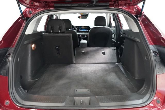 Used 2025 Chevrolet Trax LT image 33