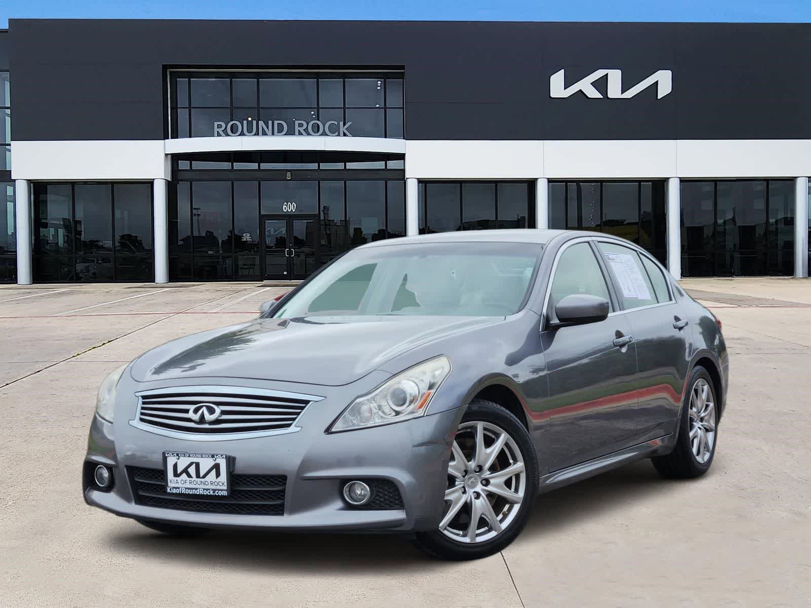 Used 2012 INFINITI G37 Journey w/ Premium Pkg