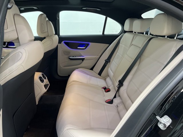 Used 2025 Mercedes-Benz C 300 4MATIC Sedan image 45