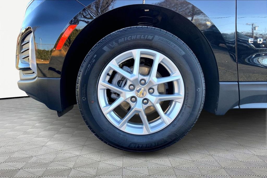 Used 2024 Chevrolet Equinox LT w/ LPO, Floor Liner Package image 21