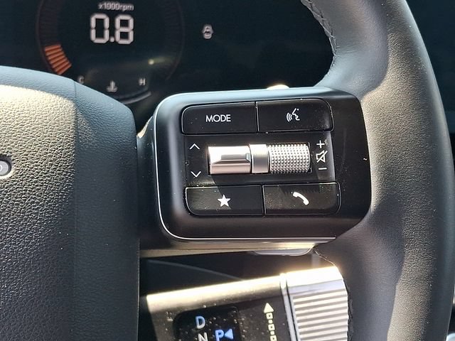 Used 2026 Hyundai Santa Fe SEL AWD/4WD image 18