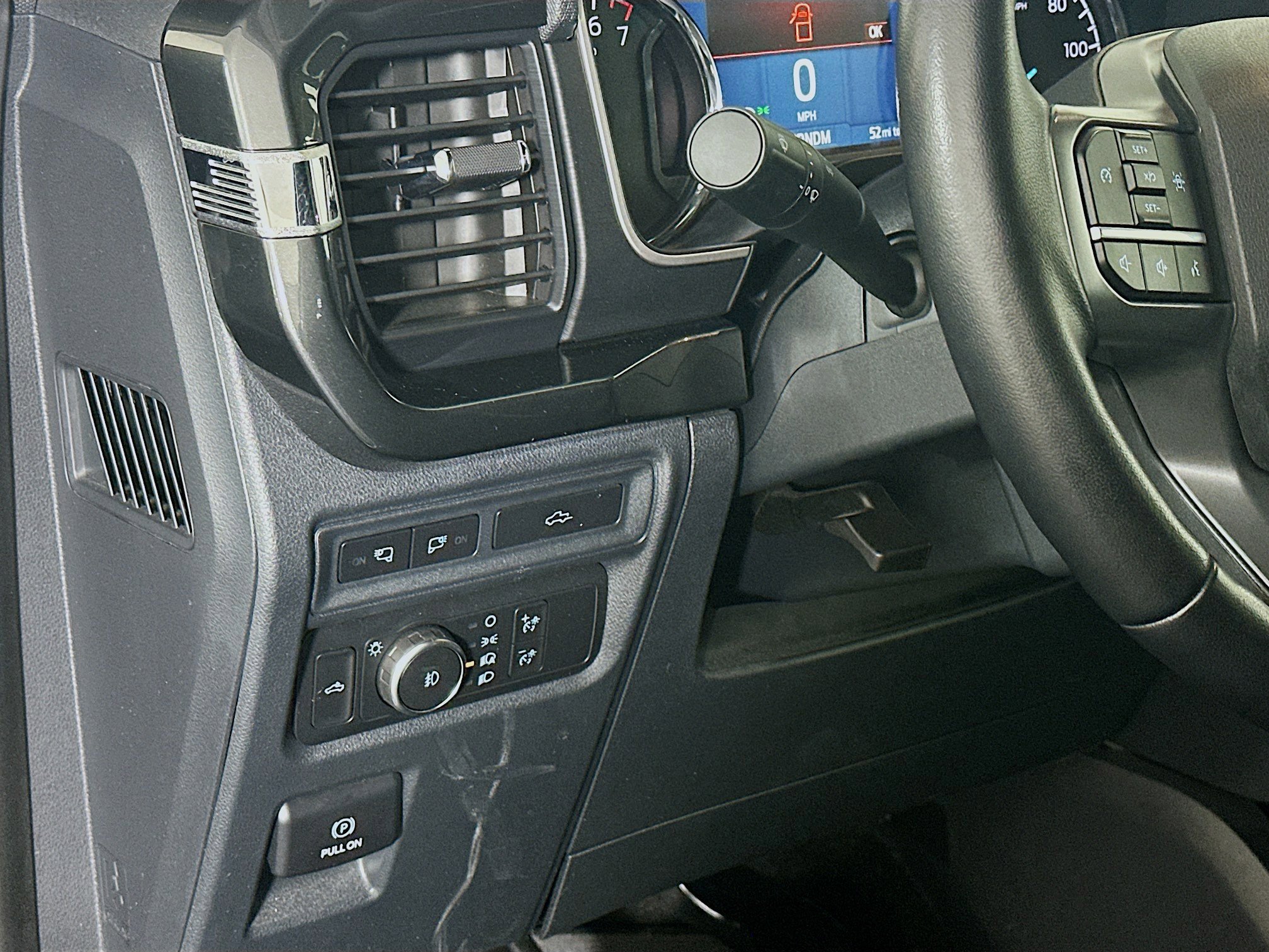 Used 2022 Ford F150 XLT w/ Equipment Group 302A High RWD image 17
