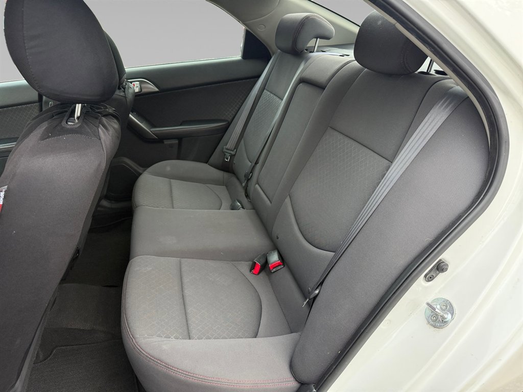 Used 2011 Kia Forte SX image 16