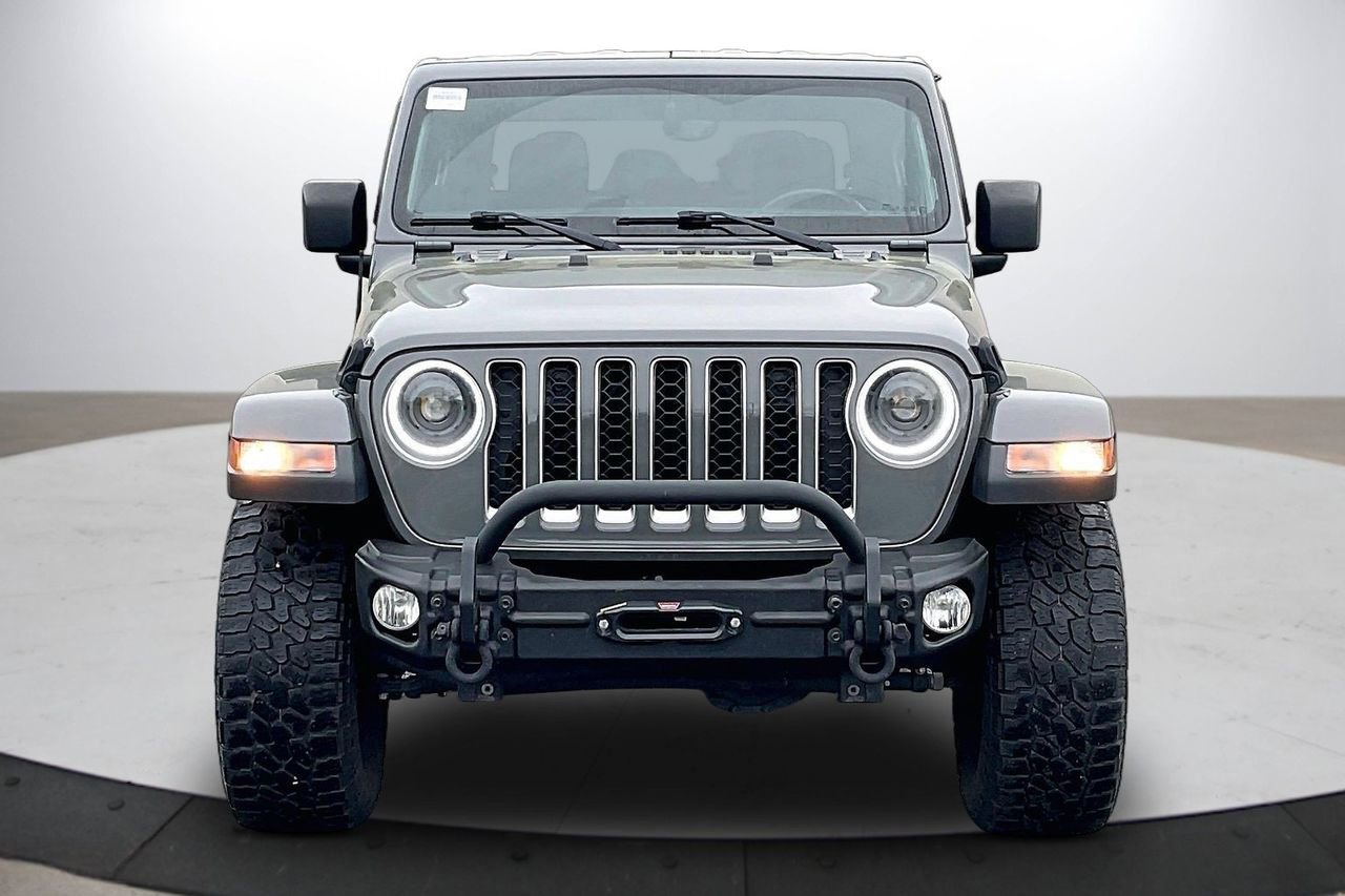 Certified 2022 Jeep Gladiator Overland w/ Popular Equipment Package image 3